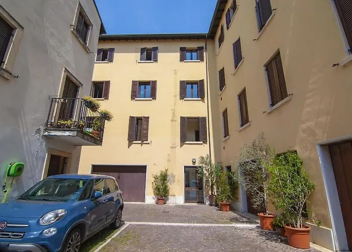 [Verona - Castel San Pietro]